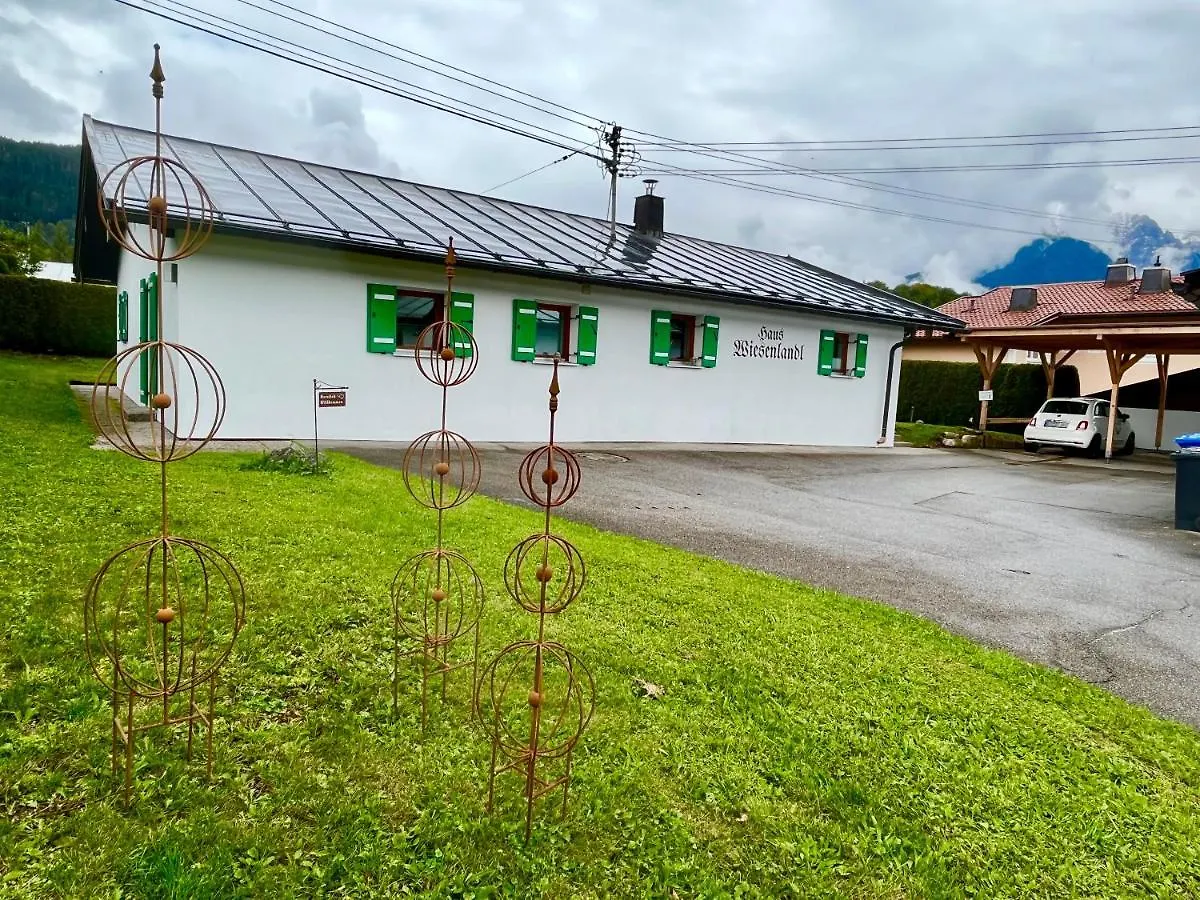 Ferienhaus Wiesenlandl 比绍夫斯维森